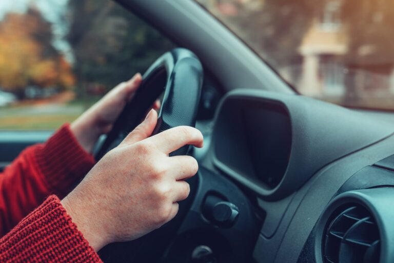 Conduite accompagnée : guide complet pour parents et jeunes